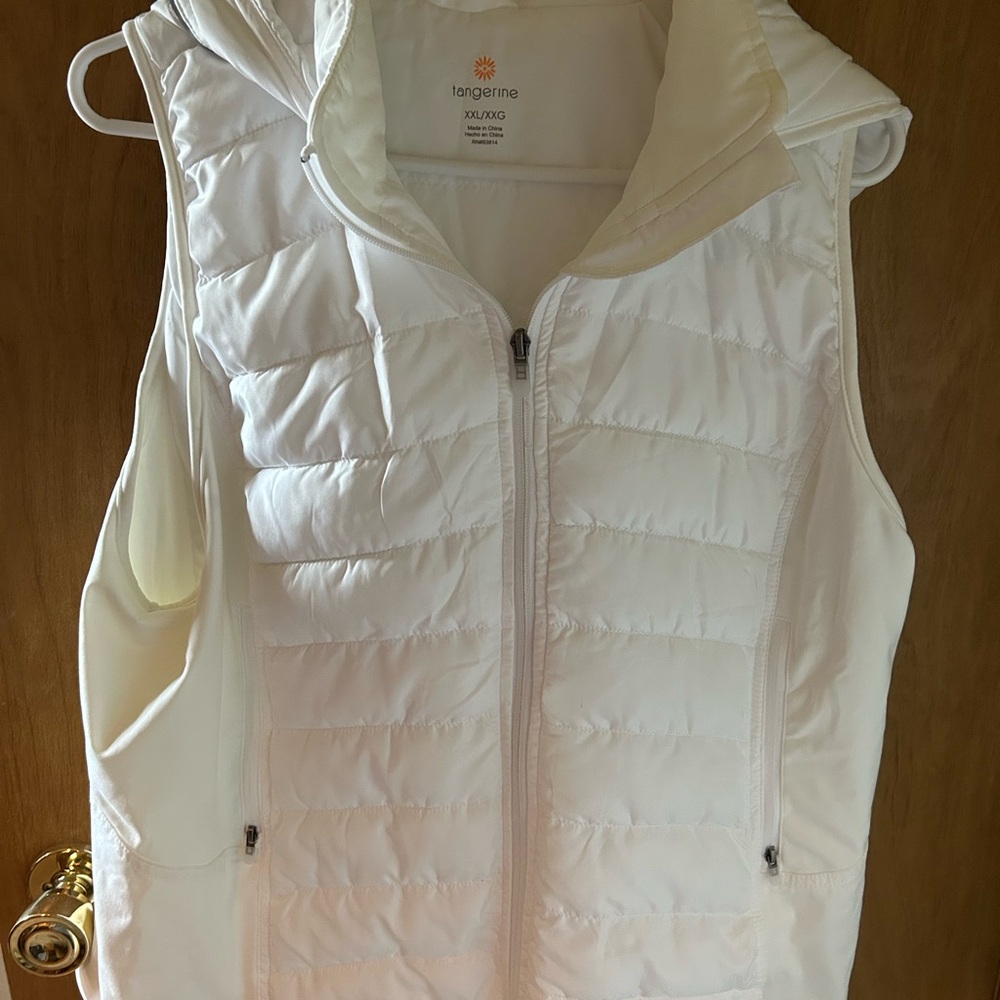 Tangerine White Quilted Lightweight Vest